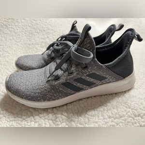 Adidas Cloudfoam Shoes. Size 8. Excellent Condition.
